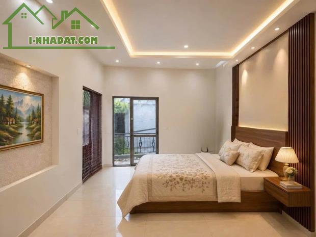 HUỲNH THÚC KHÁNG – ĐỐNG ĐA 50M2 – 4 TẦNG – MẶT TIỀN 5M - Ô TÔ TRÁNH ĐỖ CỬA– NHÀ ĐẸP - 1