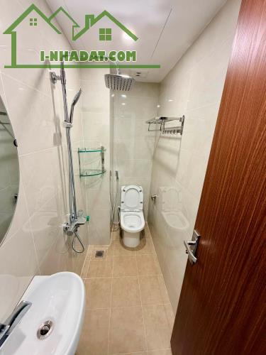 CCMN TRẦN QUỐC HOÀN,CẦU GIẤY,35M x 7 TẦNG-MẶT TIỀN ĐẸP- Dòng tiền 80 triệu/tháng-PHÂN LÔ Ô - 5