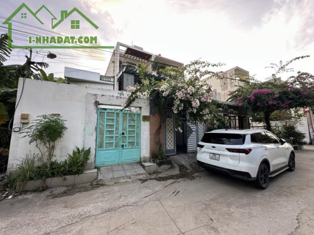 Nhà 2 tầng – DT 80m² (4 x 20m) – Hẻm xe tải – Gần Lò Lu mở rộng – Cho thuê 5tr/tháng