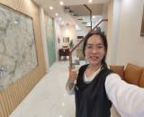 Nhà như biệt thự, 3 tầng tại Phú Thọ Hòa chỉ nhỉnh 6Đ