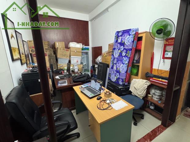 🏡 NHÀ ĐẸP VỊ TRÍ TRUNG TÂM THỦ ĐỨC – SỔ RIÊNG – XÁCH VALI VÀO Ở NGAY - 1