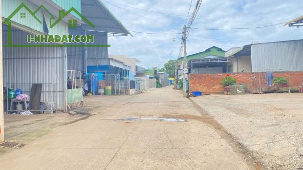 Bán nhà và xưởng hẻm ql20 - hiệp thạnh - gần ngã 3 bồng lai / lâm đồng