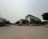 BÁN ĐẤT TIÊN DƯƠNG - KHỔ XINH- MẶT TIỀN RỘNG - Ô TÔ VÀO TẬN NHÀ - GẦN TRƯỜNG LIÊN CẤP QUỐC
