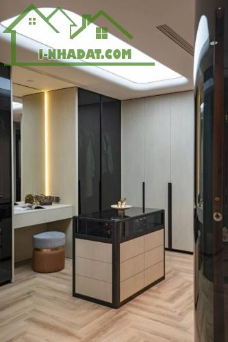 Bán nhà mặt phố khu Hoàng Cầu, 9 tầng thang máy cực đẹp chỉ 33 tỷ - 2