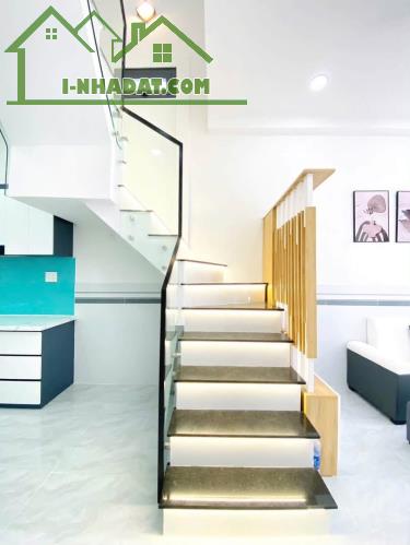 4 T.Ỷ 250T.R - HƯNG PHÚ Q8  - 2 TẦNG FUN NỘI THẤT - 3
