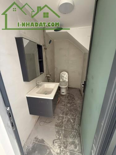 BÁN NHÀ SHR THỔ CƯ 81M2 ĐƯỜNG OTO P. BỬU HÒA – GẦN CHỢ ĐỒN - 2