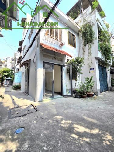 Cần bán nhà 2 sẹc hẻm xe hơi Huỳnh Văn Bánh 17m2 – Giá 2,85 Tỷ tl.
