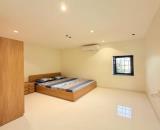 Nhà 3 tầng mặt tiền Nguyên Hồng – Gần Hà Huy Tập -Cù Chính Lan
