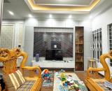 Bán nhà Lò Đúc, 40m2, 5 tầng, mặt tiền 4m, 15.5 tỉ, cách mặt phố 1 nhà, ngõ rộng thoáng,