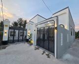 (81)Bán nhà 2 mặt tiền mới xây phường Phú Tân,Vĩnh Long giá 1,35 tỷ