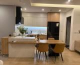 Chủ nhà cần bán gấp căn hộ tại tòa CT8 The ememradl Đình Thôn Mỹ Đình, Tòa E3.Tầng trung