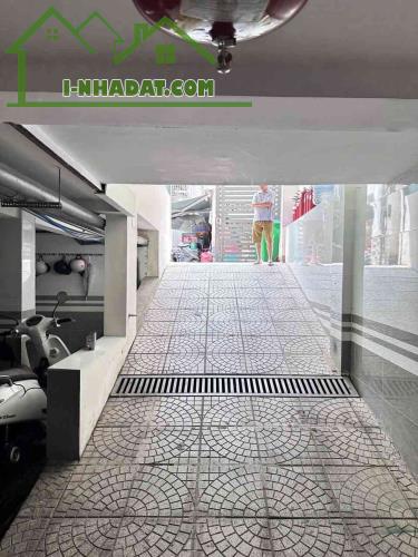 MẶT TIỀN KD CHỢ BÀ CHIỀU - 7x11,5M - HẦM 6 TẦNG THANG MÁY - KHOÁN 70TR/THÁNG - CHỈ 21 TỶ - 2