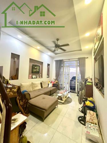 HÀNG HIẾM - PHƯỚC BÌNH - 3 TẦNG - CHỈ HƠN 9 TỶ GẤP BÁN - 1