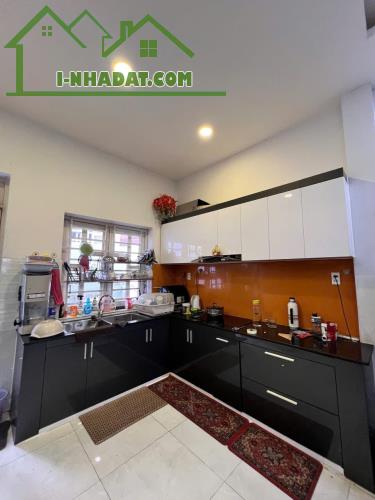 HÀNG HIẾM - PHƯỚC BÌNH - 3 TẦNG - CHỈ HƠN 9 TỶ GẤP BÁN - 4