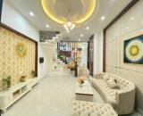 Bán nhà mặt tiền Nguyễn Chí Thanh - Hùng Vương quận 5, DT: 3.8x16m, 4 lầu, giá 18.6 tỷ
