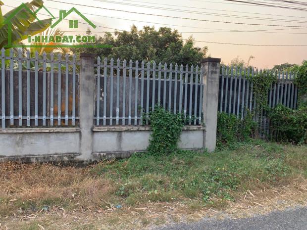 HOT !!! CHÍNH CHỦ BÁN SIÊU PHẨM ĐẤT ĐẸP - * Diện tích: 1.490 m^2- * Giá bán: 4 tỷ 400 - 2