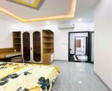 Có 5,5 tỷ, tìm nhà Quận 10, Xem căn này giá rất tốt, kết cấu 3 tầng BTCT